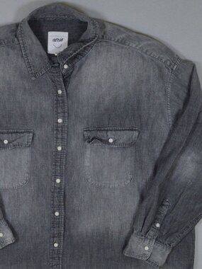Aerie Gray Chambray Button Down Shirt Medium Washed Cotton Casual Overshirt